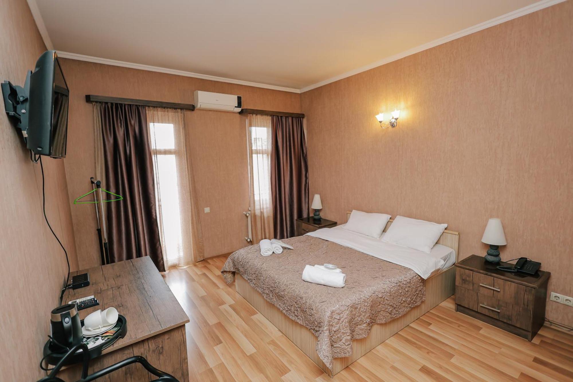 Hotel Darchi Tiflis Exterior foto