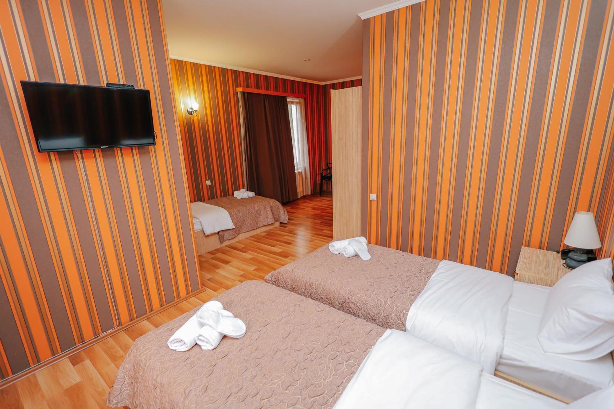 Hotel Darchi Tiflis Exterior foto